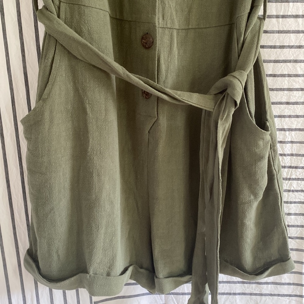 NWB ROMPER Amazon - Picture 2 of 11